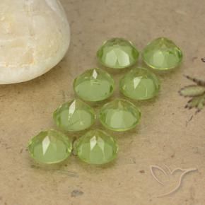 Shop natural 4.34ct ミディアムグリーン ペリドット gems, ラウンド, from 中国 at GemSelect. In stock, global shipping!