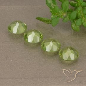 Shop natural 1.58ct 薄いライブリーグリーン ペリドット gems, ラウンド, from 中国 at GemSelect. In stock, global shipping!