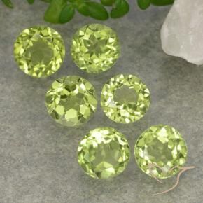 Shop natural 2.22ct ライトグリーン ペリドット gems, ラウンド, from 中国 at GemSelect. In stock, global shipping!
