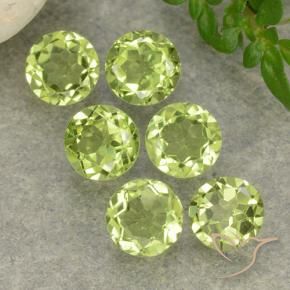 Shop natural 2.27ct ライトグリーン ペリドット gems, ラウンド, from 中国 at GemSelect. In stock, global shipping!