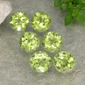 Shop natural 2.42ct ライトグリーン ペリドット gems, ラウンド, from 中国 at GemSelect. In stock, global shipping!