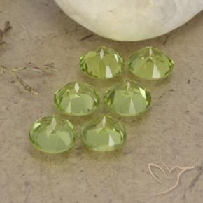 Shop natural 2.38ct 薄いライブリーグリーン ペリドット gems, ラウンド, from 中国 at GemSelect. In stock, global shipping!