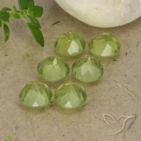 Shop natural 2.73ct ライトグリーン ペリドット gems, ラウンド, from 中国 at GemSelect. In stock, global shipping!