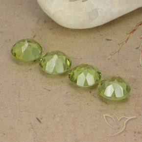 Shop natural 3.24ct ライトグリーン ペリドット gems, ラウンド, from 中国 at GemSelect. In stock, global shipping!