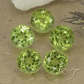Shop natural 4.09ct 薄いライブリーグリーン ペリドット gems, ラウンド, from 中国 at GemSelect. In stock, global shipping!