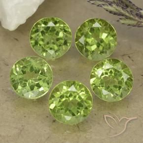 Shop natural 4.85ct 薄いライブリーグリーン ペリドット gems, ラウンド, from 中国 at GemSelect. In stock, global shipping!