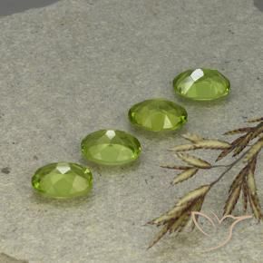 Shop natural 5.57ct ミディアムグリーン ペリドット gems, 楕円形, from 中国 at GemSelect. In stock, global shipping!