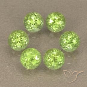 Shop natural 1.83ct ライトグリーン ペリドット gems, ラウンド, from 中国 at GemSelect. In stock, global shipping!