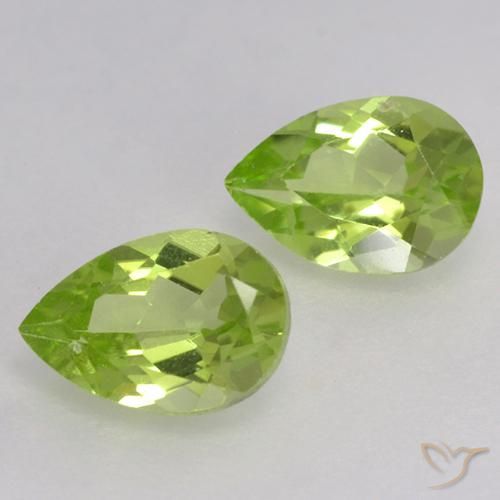 Shop natural 0.96ct 薄いライブリーグリーン ペリドット gems, 洋梨の形, from 中国 at GemSelect. In stock, global shipping!