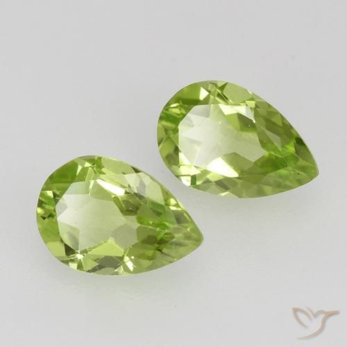 Shop natural 0.80ct 薄いライブリーグリーン ペリドット gems, 洋梨の形, from 中国 at GemSelect. In stock, global shipping!