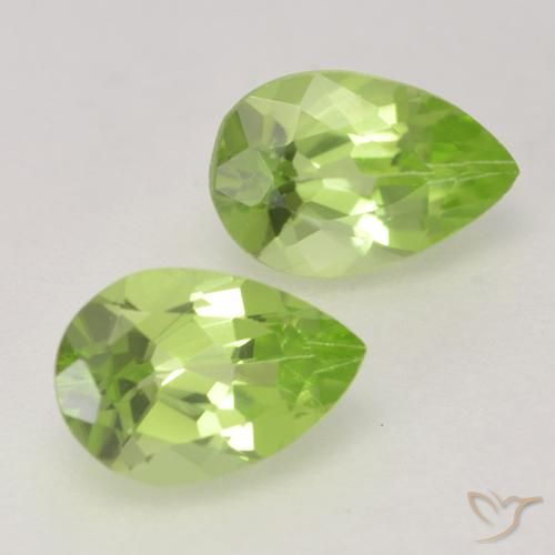 Shop natural 0.89ct 薄いライブリーグリーン ペリドット gems, 洋梨の形, from 中国 at GemSelect. In stock, global shipping!