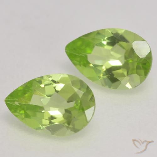Shop natural 0.84ct 薄いライブリーグリーン ペリドット gems, 洋梨の形, from 中国 at GemSelect. In stock, global shipping!