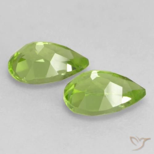 Shop natural 0.96ct 薄いライブリーグリーン ペリドット gems, 洋梨の形, from 中国 at GemSelect. In stock, global shipping!