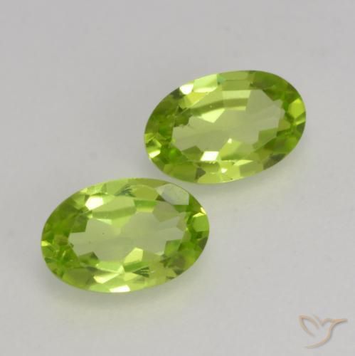 Shop natural 0.98ct ライブリーグリーン ペリドット gems, 楕円形, from 中国 at GemSelect. In stock, global shipping!