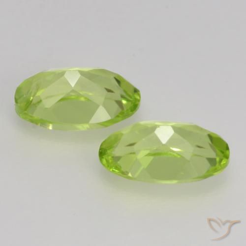 Shop natural 0.98ct ミディアムグリーン ペリドット gems, 楕円形, from 中国 at GemSelect. In stock, global shipping!