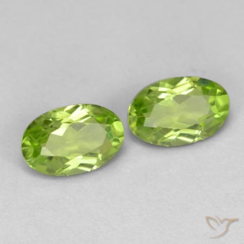 Shop natural 0.97ct 薄いライブリーグリーン ペリドット gems, 楕円形, from 中国 at GemSelect. In stock, global shipping!