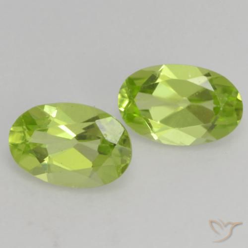 Shop natural 0.84ct 薄いライブリーグリーン ペリドット gems, 楕円形, from 中国 at GemSelect. In stock, global shipping!