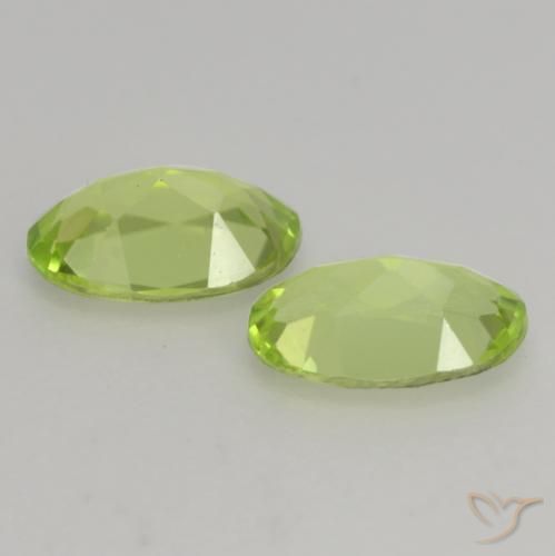 Shop natural 0.84ct 薄いライブリーグリーン ペリドット gems, 楕円形, from 中国 at GemSelect. In stock, global shipping!