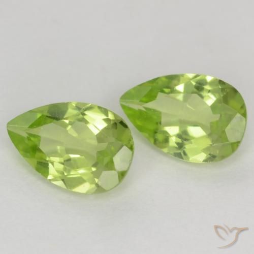 Shop natural 0.81ct 薄いライブリーグリーン ペリドット gems, 洋梨の形, from 中国 at GemSelect. In stock, global shipping!