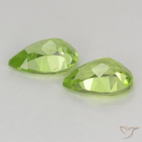 Shop natural 0.87ct 薄いライブリーグリーン ペリドット gems, 洋梨の形, from 中国 at GemSelect. In stock, global shipping!