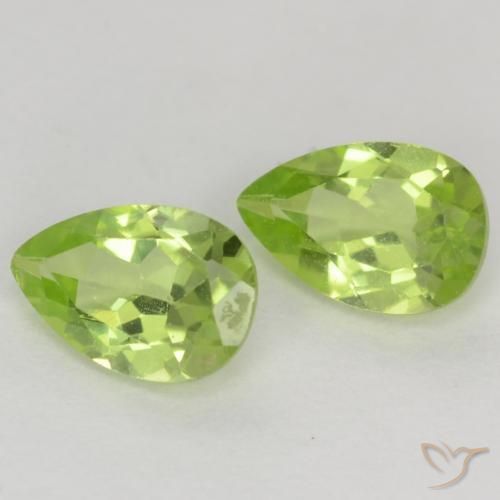 Shop natural 0.87ct 薄いライブリーグリーン ペリドット gems, 洋梨の形, from 中国 at GemSelect. In stock, global shipping!
