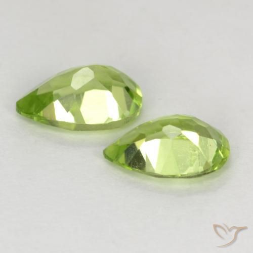 Shop natural 0.84ct ライトグリーン ペリドット gems, 洋梨の形, from 中国 at GemSelect. In stock, global shipping!