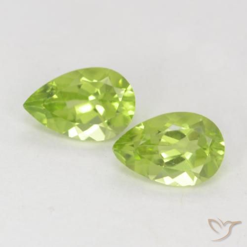 Shop natural 0.90ct ライブリー黄色がかった緑 ペリドット gems, 洋梨の形, from 中国 at GemSelect. In stock, global shipping!
