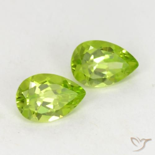 Shop natural 0.93ct ライブリー黄色がかった緑 ペリドット gems, 洋梨の形, from 中国 at GemSelect. In stock, global shipping!