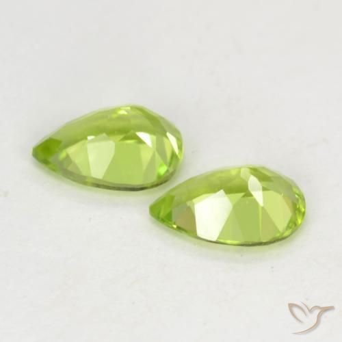 Shop natural 0.93ct ライブリー黄色がかった緑 ペリドット gems, 洋梨の形, from 中国 at GemSelect. In stock, global shipping!