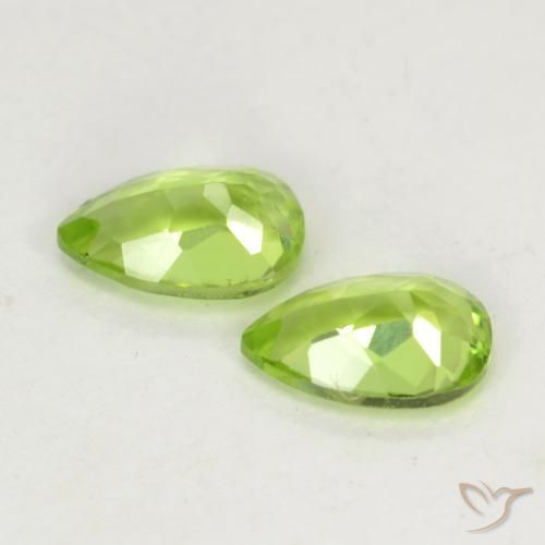Shop natural 0.96ct ミディアム薄いグリーン ペリドット gems, 洋梨の形, from 中国 at GemSelect. In stock, global shipping!