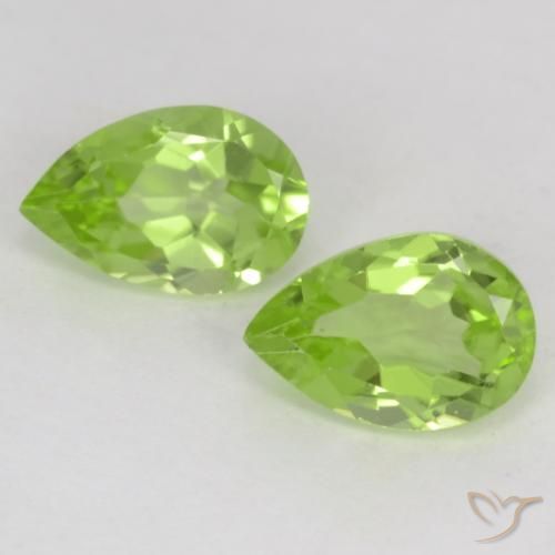 Shop natural 0.91ct 薄いライブリーグリーン ペリドット gems, 洋梨の形, from 中国 at GemSelect. In stock, global shipping!