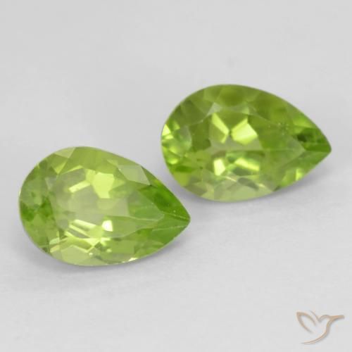 Shop natural 0.98ct 薄いライブリーグリーン ペリドット gems, 洋梨の形, from 中国 at GemSelect. In stock, global shipping!
