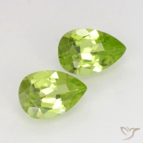 Shop natural 0.93ct ライブリーグリーン ペリドット gems, 洋梨の形, from 中国 at GemSelect. In stock, global shipping!
