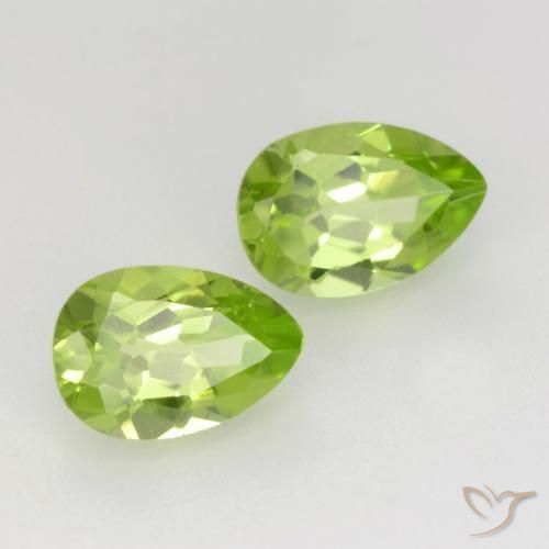 Shop natural 0.94ct 薄いライブリーグリーン ペリドット gems, 洋梨の形, from 中国 at GemSelect. In stock, global shipping!