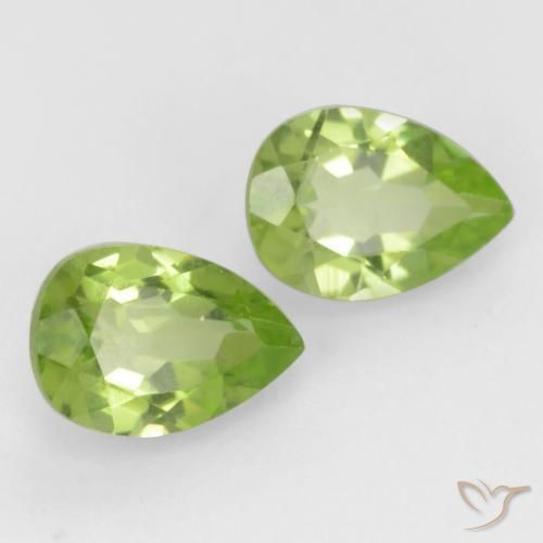 Shop natural 0.91ct 薄いライブリーグリーン ペリドット gems, 洋梨の形, from 中国 at GemSelect. In stock, global shipping!