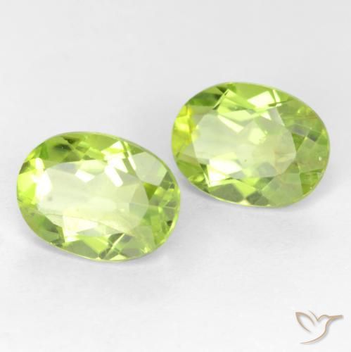 Shop natural 2.70ct 薄いライブリーグリーン ペリドット gems, 楕円形, from 中国 at GemSelect. In stock, global shipping!