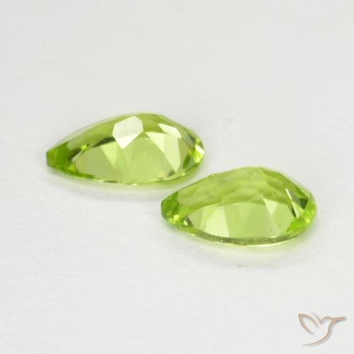 Shop natural 0.81ct 黄みがかったグリーン ペリドット gems, 洋梨の形, from 中国 at GemSelect. In stock, global shipping!