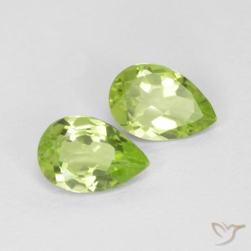 Shop natural 0.83ct ミディアムグリーン ペリドット gems, 洋梨の形, from 中国 at GemSelect. In stock, global shipping!