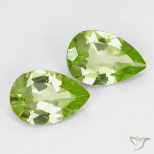 Shop natural 0.76ct 薄いライブリーグリーン ペリドット gems, 洋梨の形, from 中国 at GemSelect. In stock, global shipping!