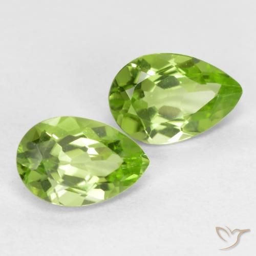 Shop natural 0.87ct 薄いライブリーグリーン ペリドット gems, 洋梨の形, from 中国 at GemSelect. In stock, global shipping!