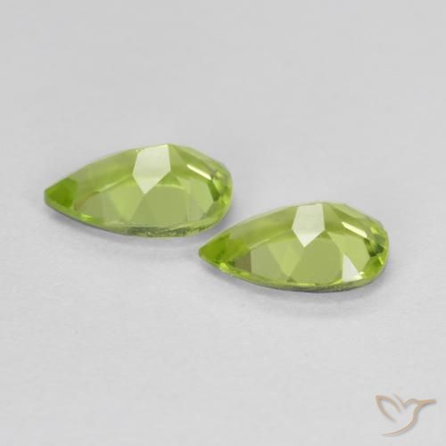 Shop natural 0.92ct ミディアムグリーン ペリドット gems, 洋梨の形, from 中国 at GemSelect. In stock, global shipping!