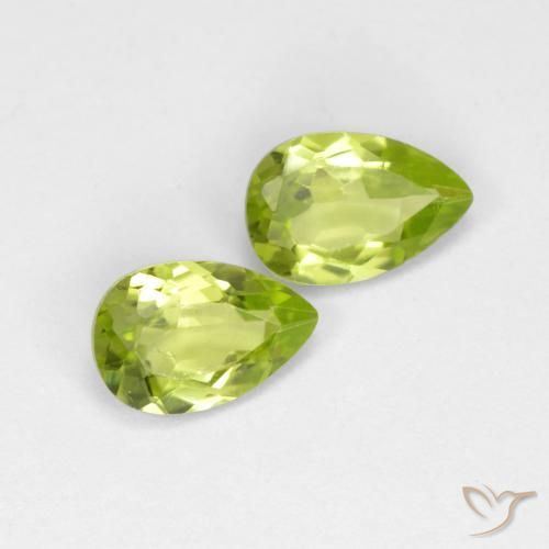 Shop natural 0.90ct ミディアムグリーン ペリドット gems, 洋梨の形, from 中国 at GemSelect. In stock, global shipping!