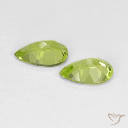 Shop natural 0.82ct ミディアムグリーン ペリドット gems, 洋梨の形, from 中国 at GemSelect. In stock, global shipping!