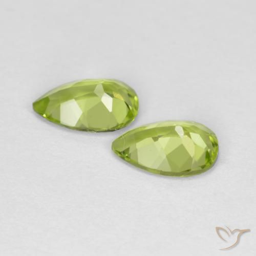 Shop natural 0.80ct ミディアムグリーン ペリドット gems, 洋梨の形, from 中国 at GemSelect. In stock, global shipping!