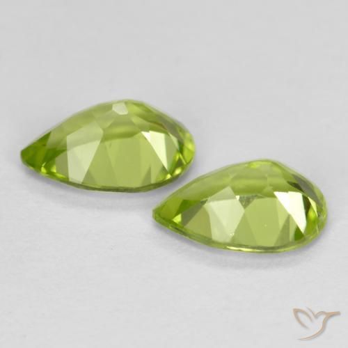 Shop natural 0.86ct ミディアムグリーン ペリドット gems, 洋梨の形, from 中国 at GemSelect. In stock, global shipping!