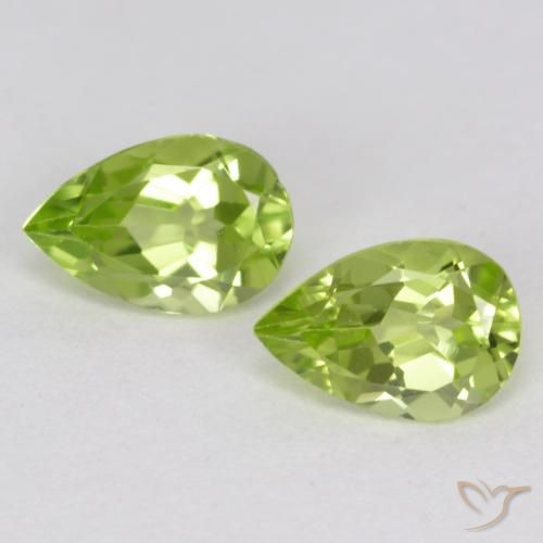 Shop natural 0.86ct ライブリーグリーン ペリドット gems, 洋梨の形, from 中国 at GemSelect. In stock, global shipping!