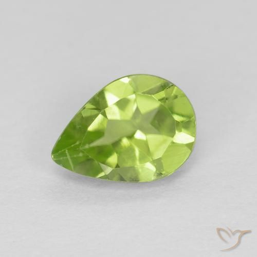0.74ct 天然 薄いライブリーグリーン ペリドット, 洋梨の形, VVS