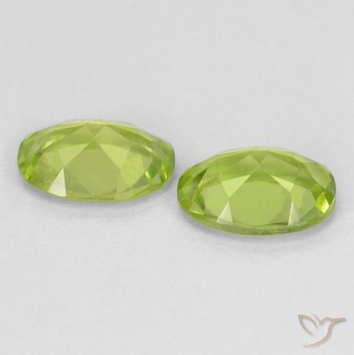 Shop natural 1.67ct ライブリーグリーン ペリドット gems, 楕円形, from 中国 at GemSelect. In stock, global shipping!