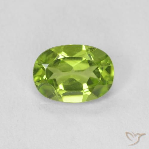 0.92ct 天然 ミディアムグリーン ペリドット, 楕円形, VVS-VS
