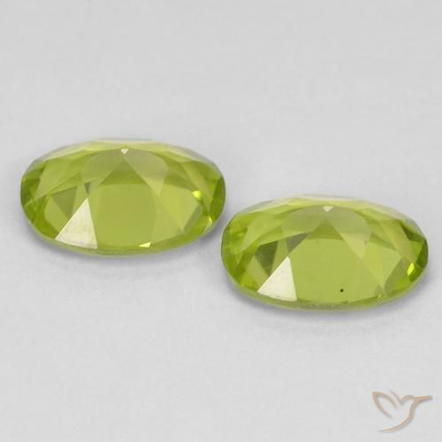 Shop natural 1.71ct ミディアムグリーン ペリドット gems, 楕円形, from 中国 at GemSelect. In stock, global shipping!